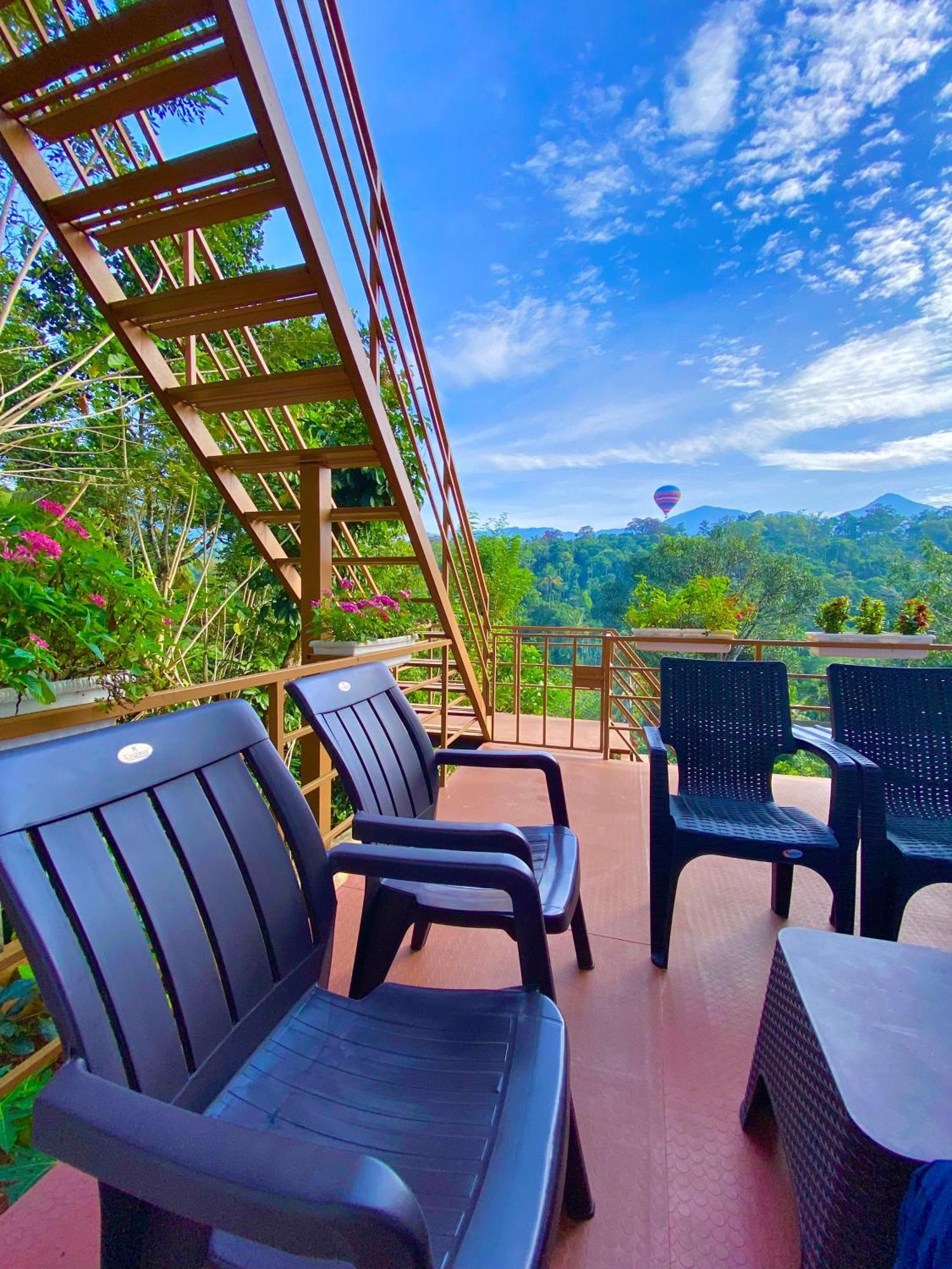 Munnar Bnb Bed and Breakfast Exterior foto